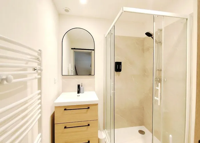 Santorini, Relaxing Spa, Terrace And Parking Apartment Poitiers