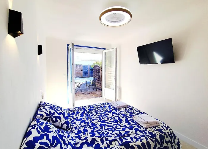 Santorini, Relaxing Spa, Terrace And Parking Apartment Poitiers